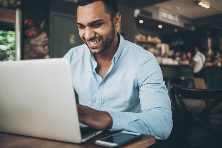 5 of the Best YouTube Videos to Watch for Job Interview Tips