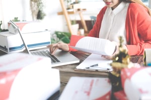Earn_Some_Extra_Money_This_Holiday_Season_With_a_Temporary_Job