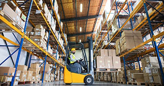 how-having-a-forklift-license-can-make-you-a-more-desirable-warehouse-candidate-thumb