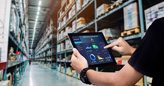 how-technology-is-changing-the-warehousing-industry-thumb