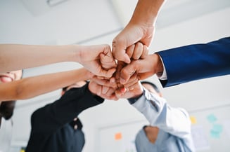 teamwork-in-the-office-liberty-staffing