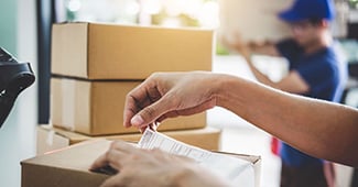what-is-a-shipping-and-receiving-job-and-what-do-they-do-thumb